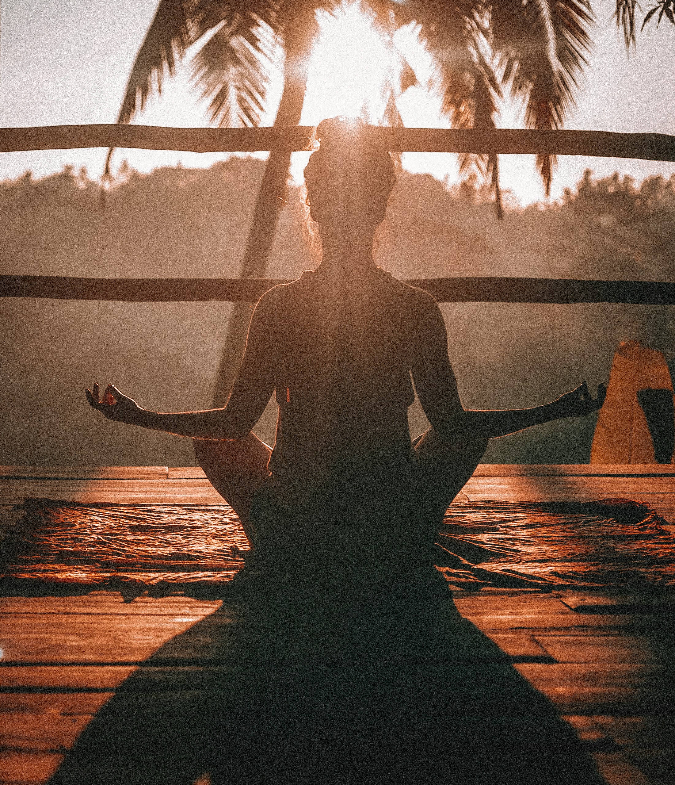 7 Powerful Ways to Calm Your Mind Naturally and Reclaim Inner Peace Every Day